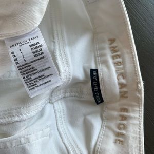 White American Eagle Jeggings